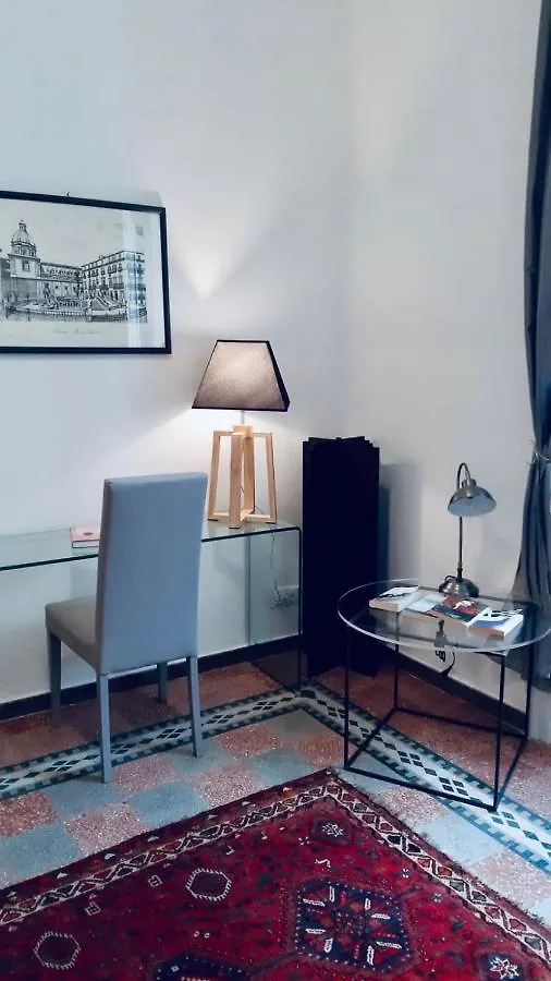 B&B Charme Centre-Ville Artistic & Literary Rooms Palermo